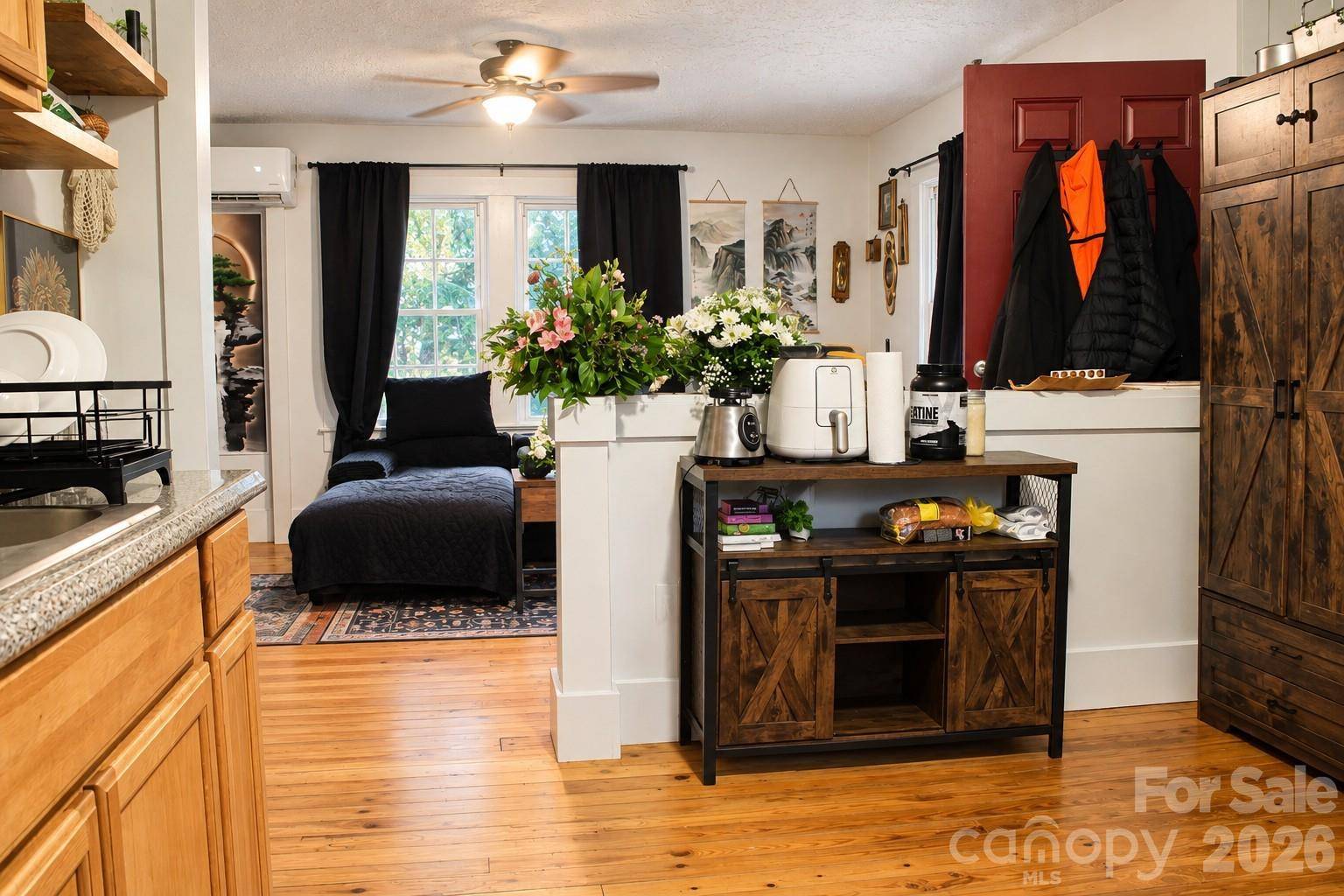 579 Hollis RD, Ellenboro, NC 28040