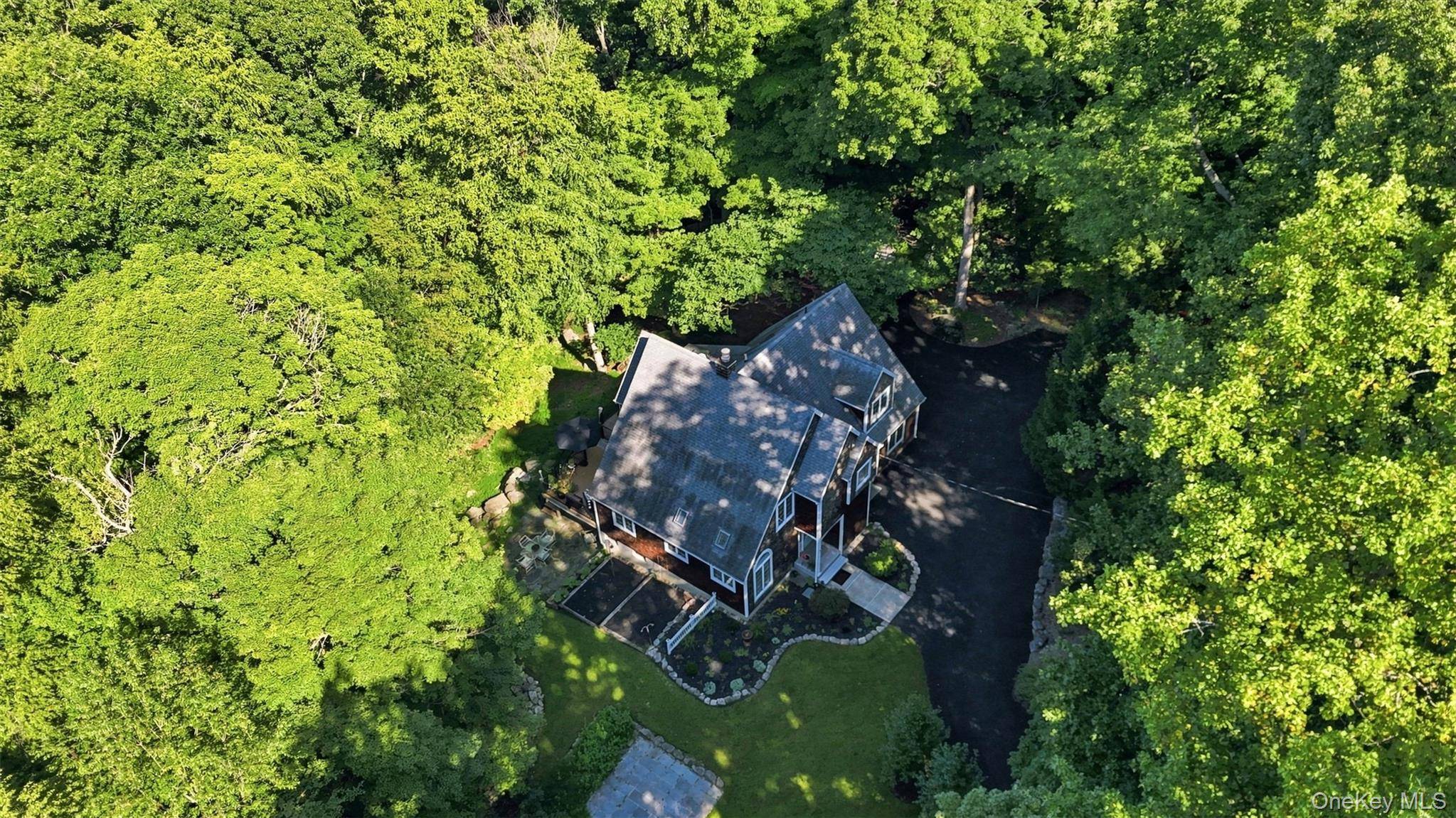 45 Chardavoyne RD, Warwick, NY 10990