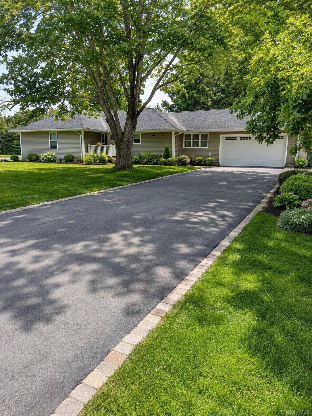561 Old Hopewell RD, Hopewell Junction, NY 12533