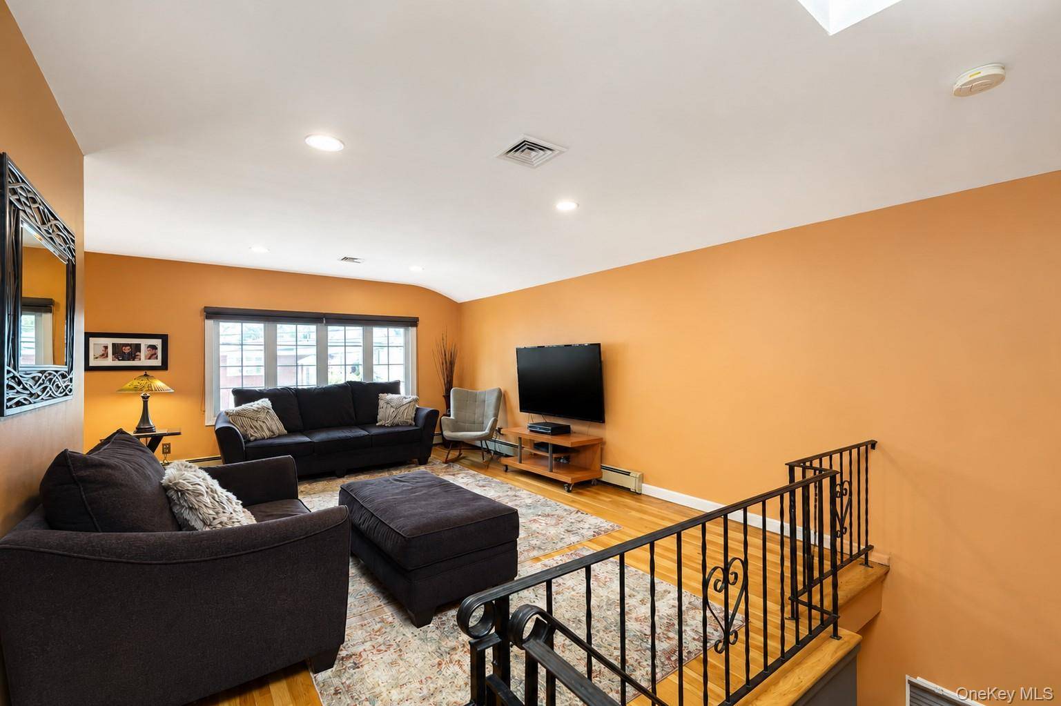 947 Bard AVE, Staten Island, NY 10301