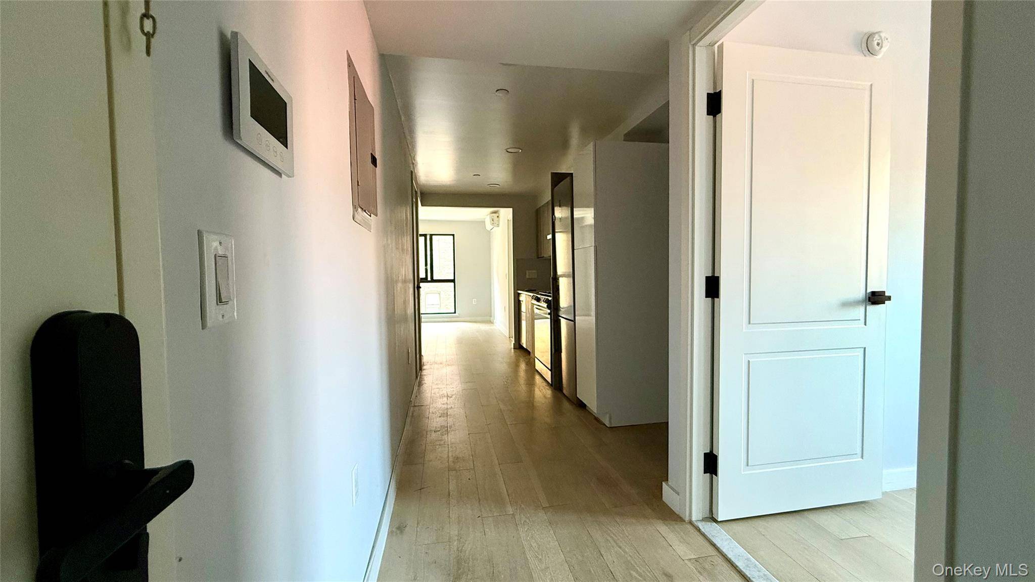 37-32 89 ST #4D, Jackson Heights, NY 11372
