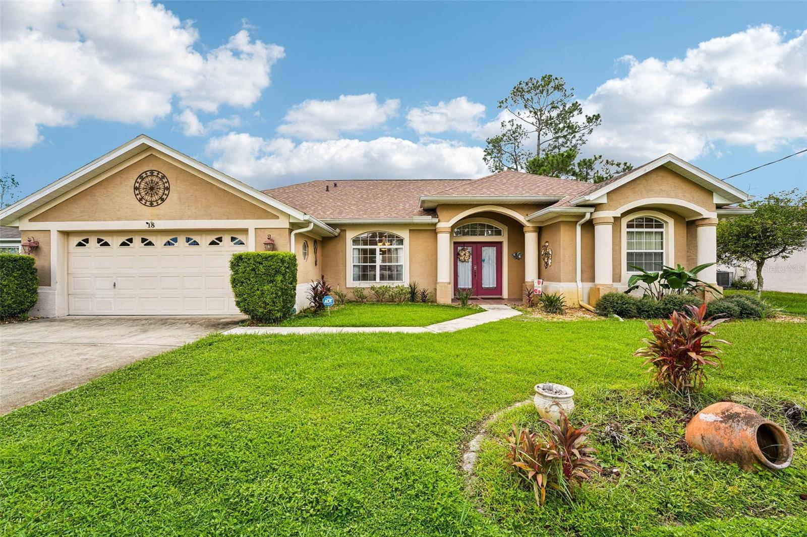 18 BURNING EMBER LN, Palm Coast, FL 32137