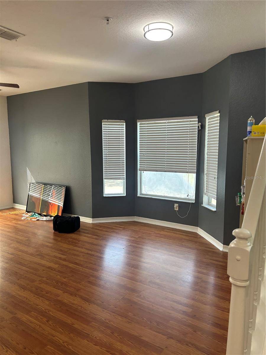 2460 GRAND CENTRAL #7-1, Orlando, FL 32839