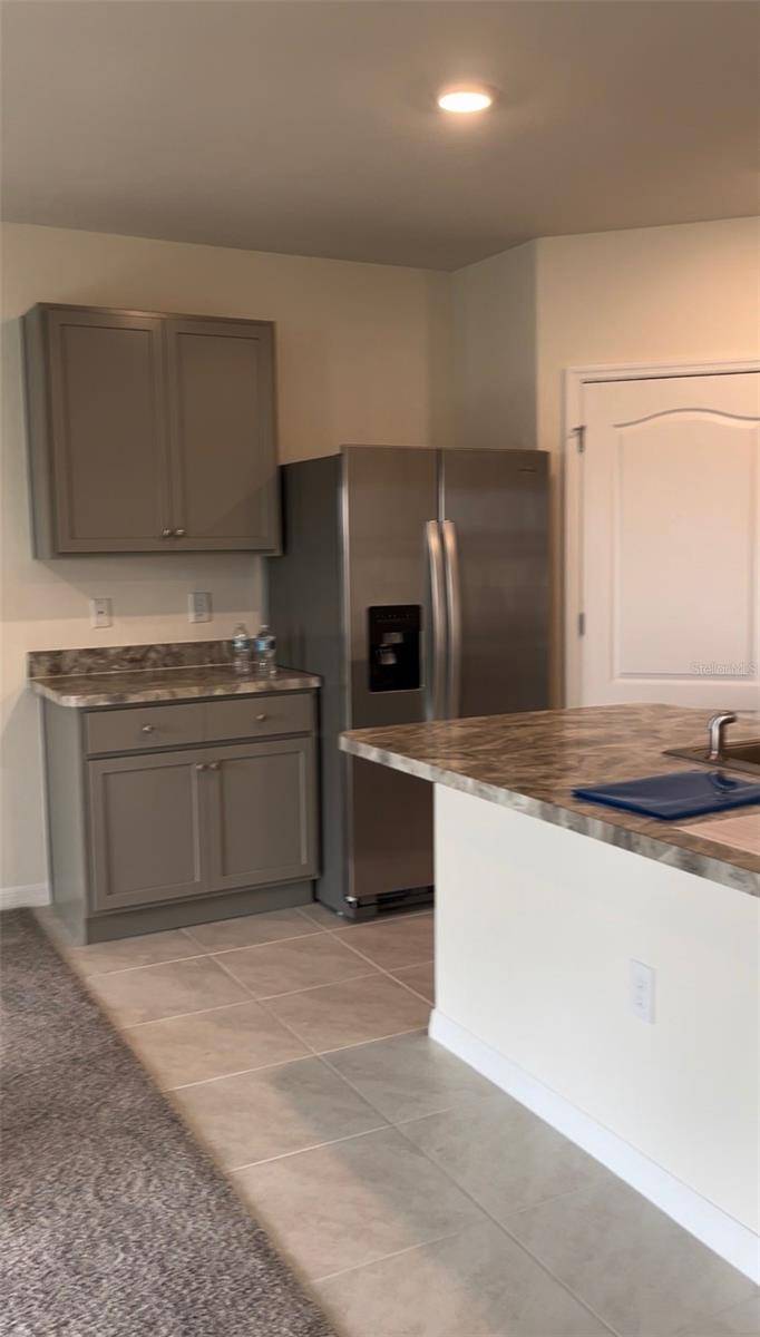 2208 DOE RUN DR, Davenport, FL 33837
