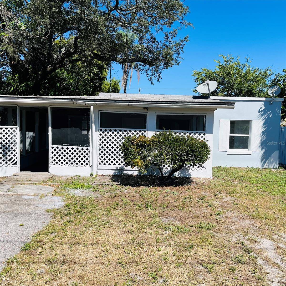 920 E SENECA AVE, Tampa, FL 33612