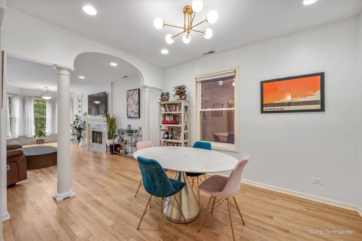 4512 S Greenwood AVE #3, Chicago, IL 60653