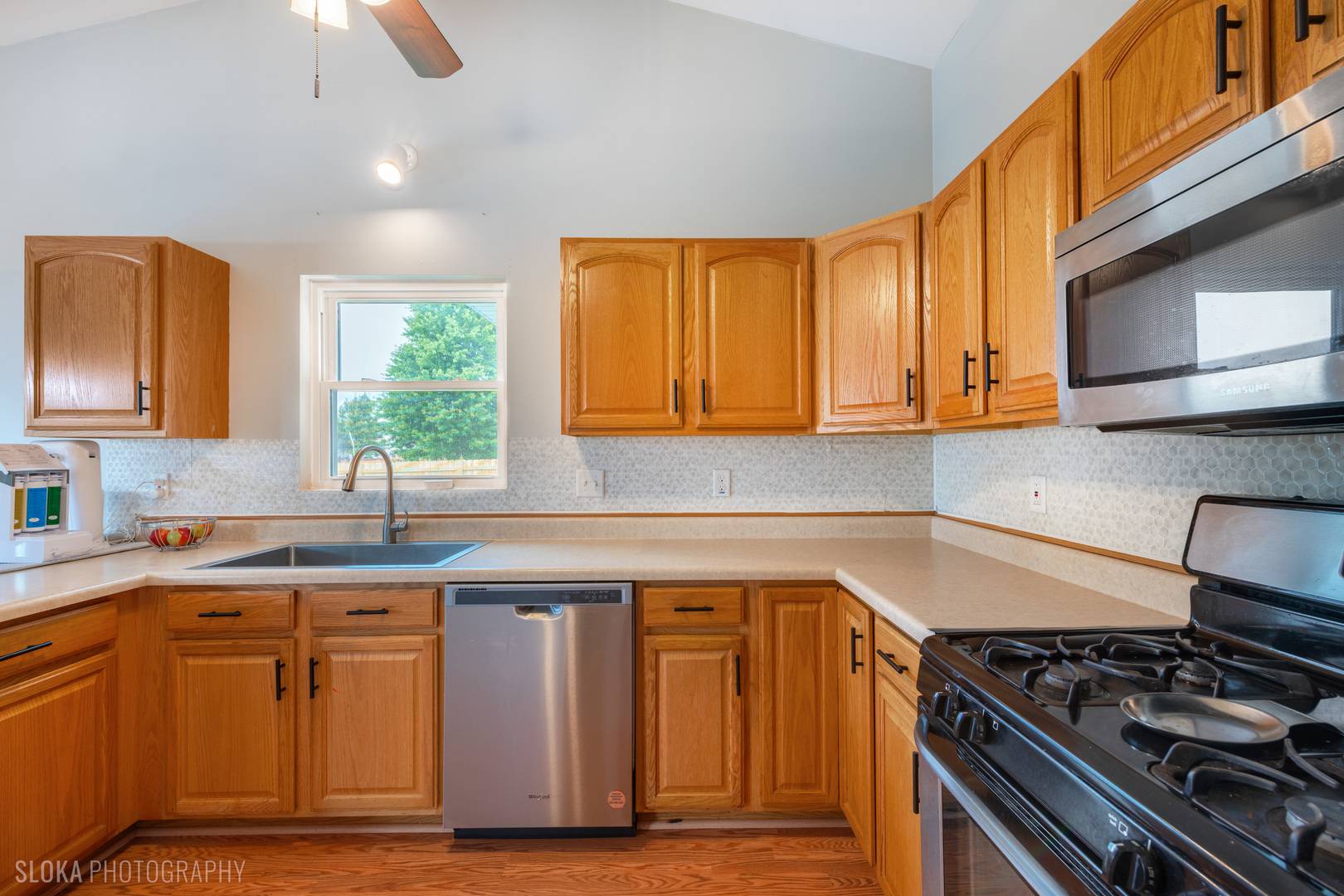 509 Wedgewood TRL, Mchenry, IL 60050