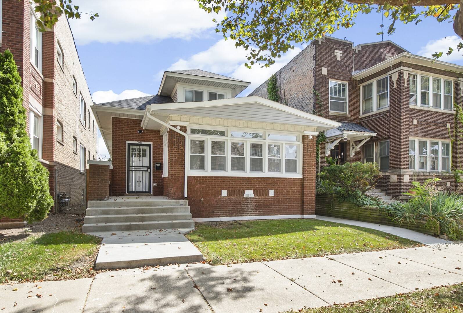 7947 S May ST, Chicago, IL 60620