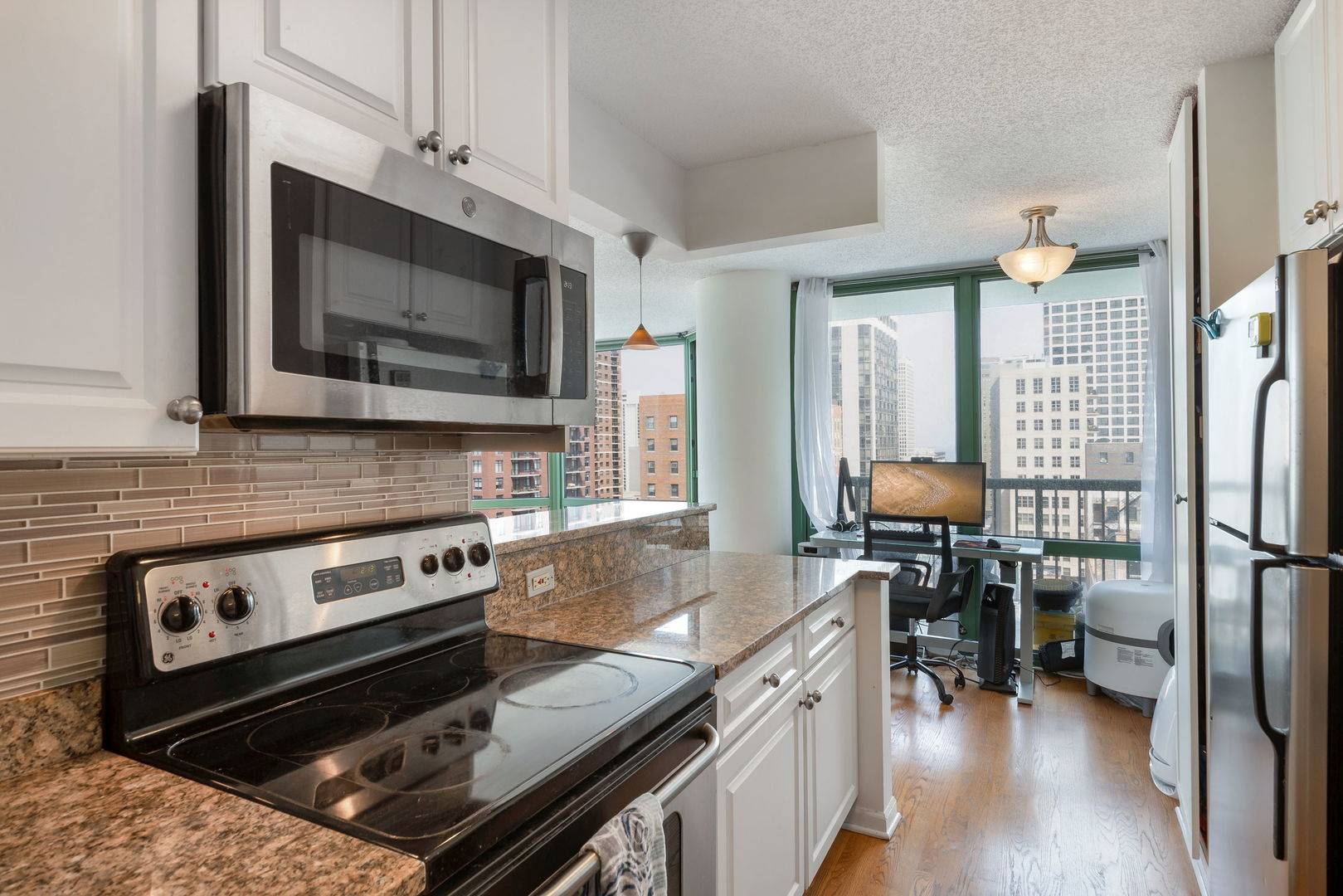111 W Maple ST #1601, Chicago, IL 60610