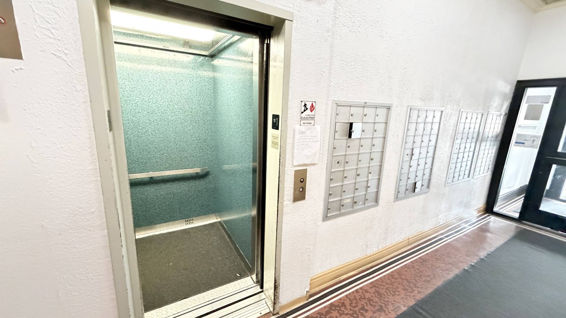 839 W Sheridan RD #510, Chicago, IL 60613