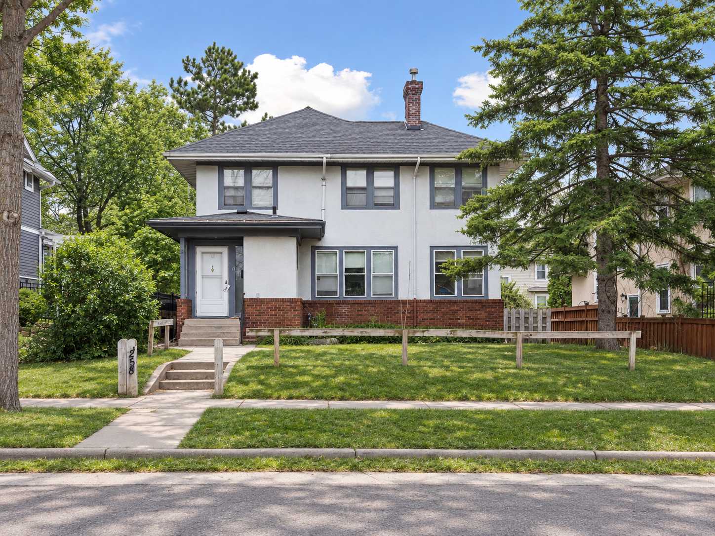 258 Macalester ST, Saint Paul, MN 55105