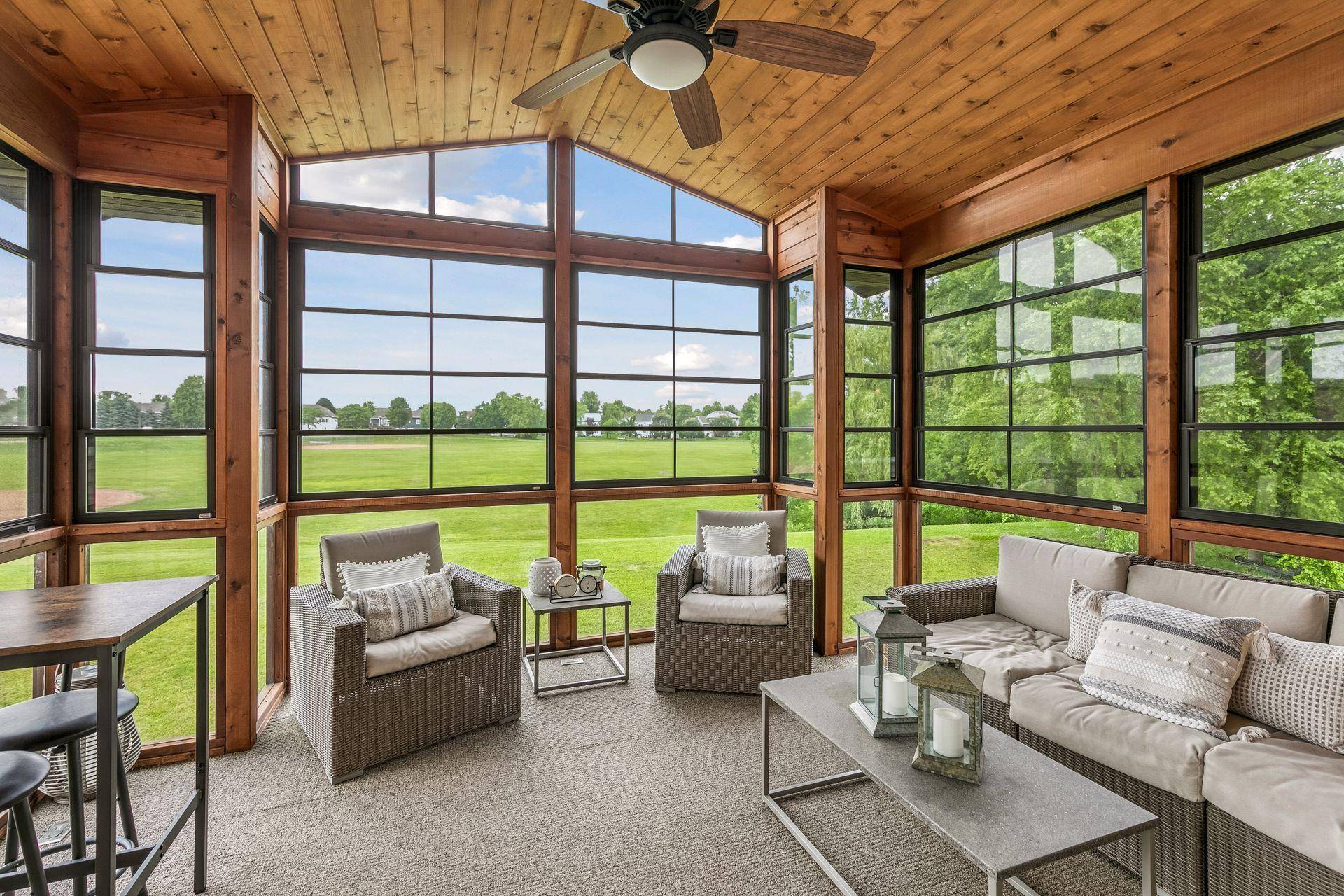 18274 Imagery LN, Lakeville, MN 55044