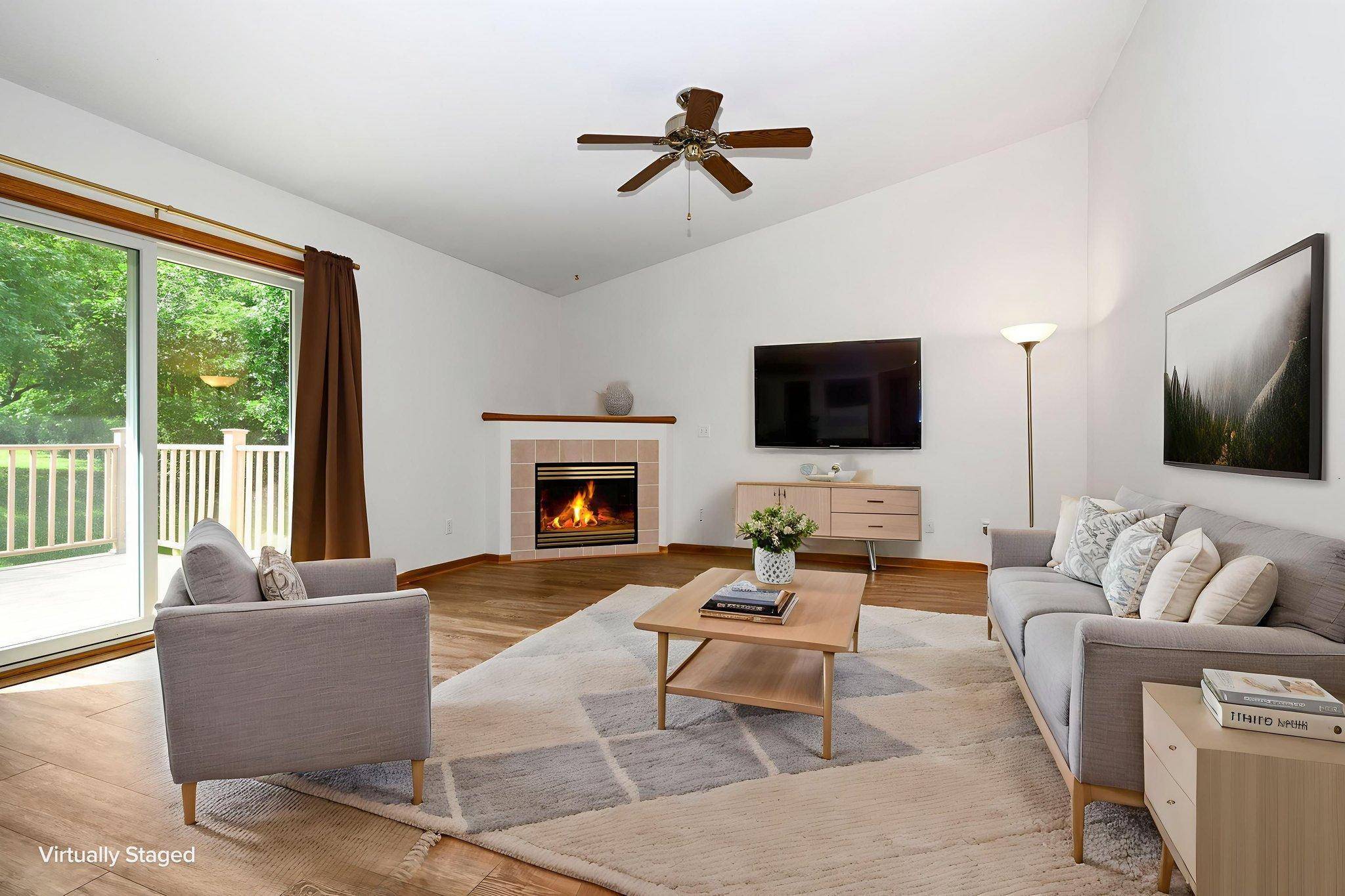 3761 Robin LN, Eagan, MN 55122