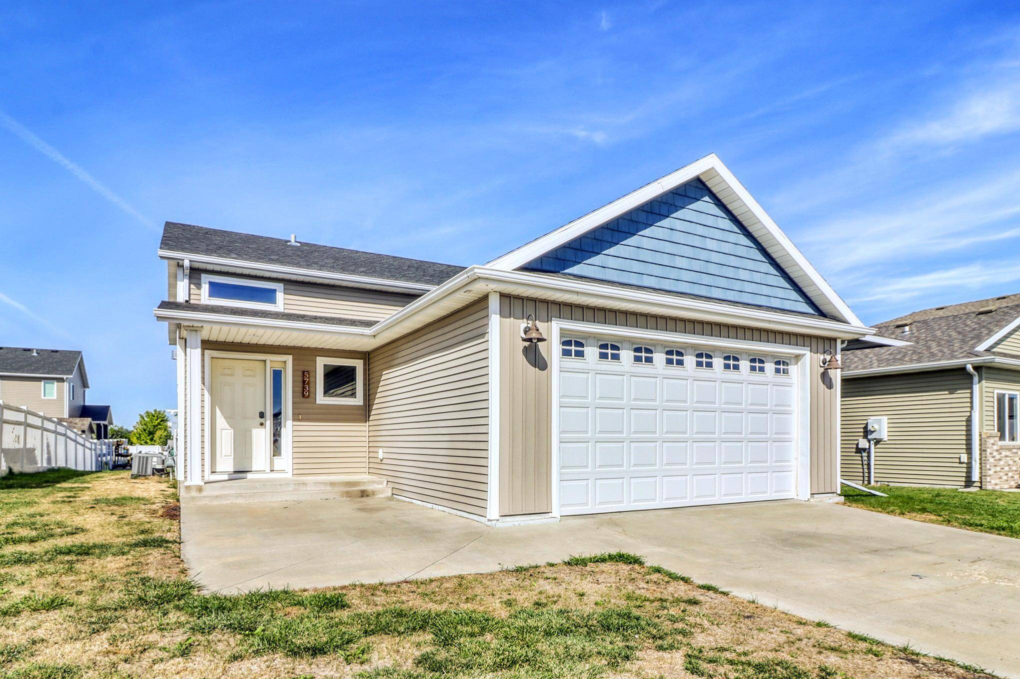 5739 61st ST S, Fargo, ND 58104