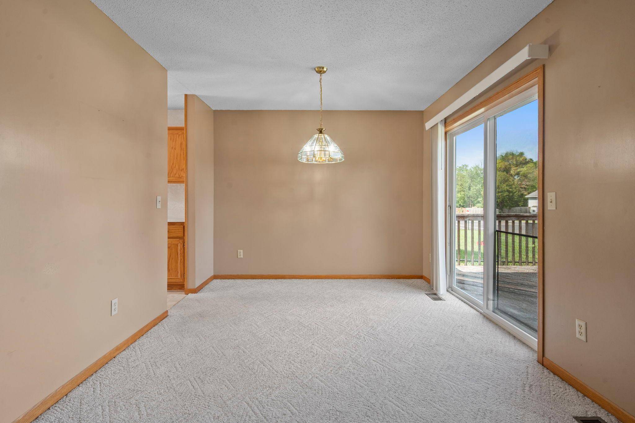 7212 96th ST S, Cottage Grove, MN 55016
