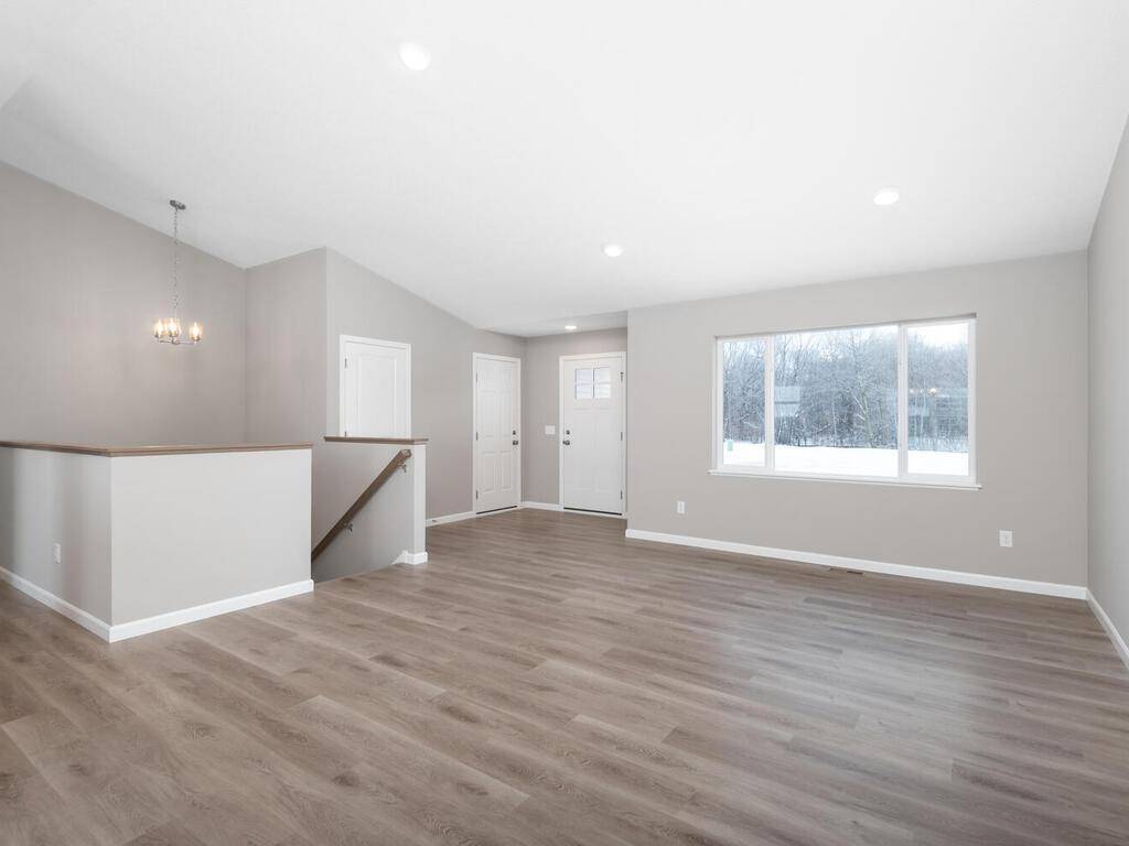440 Prairie View DR, Cologne, MN 55322