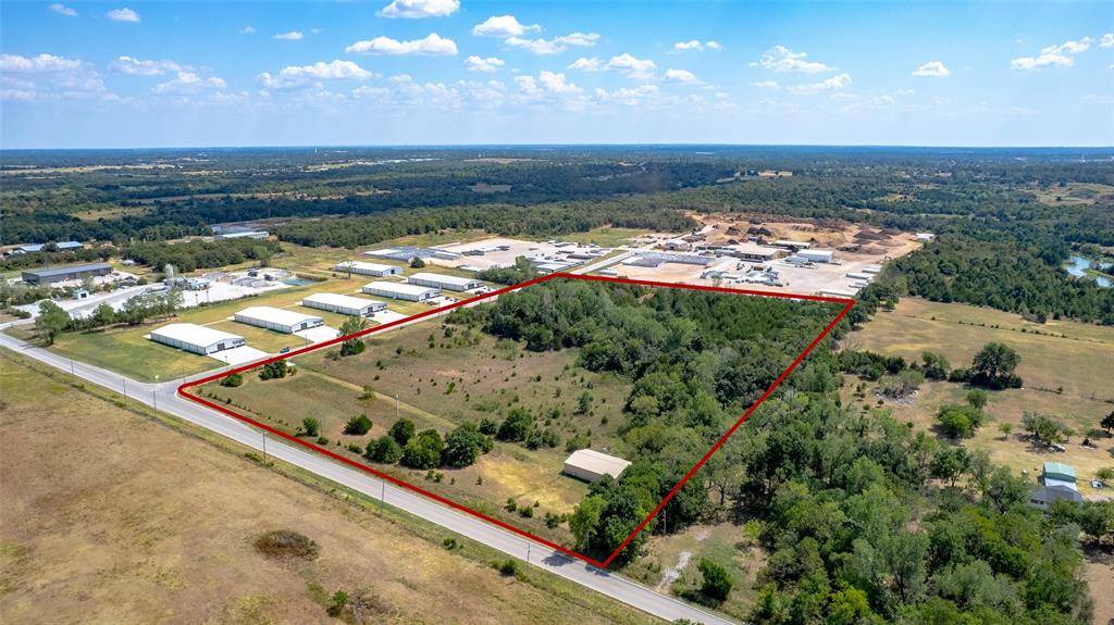 373 Howard BLVD, Harrah, OK 73045