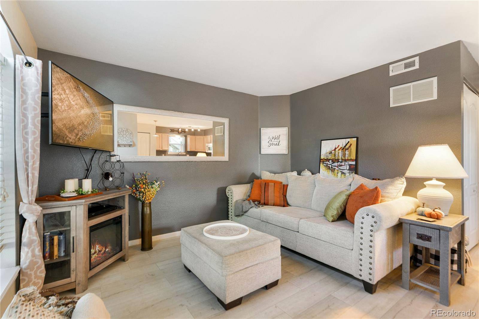 1638 S Deframe ST #A1, Lakewood, CO 80228