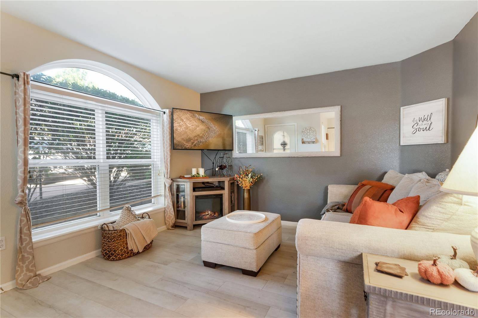 1638 S Deframe ST #A1, Lakewood, CO 80228