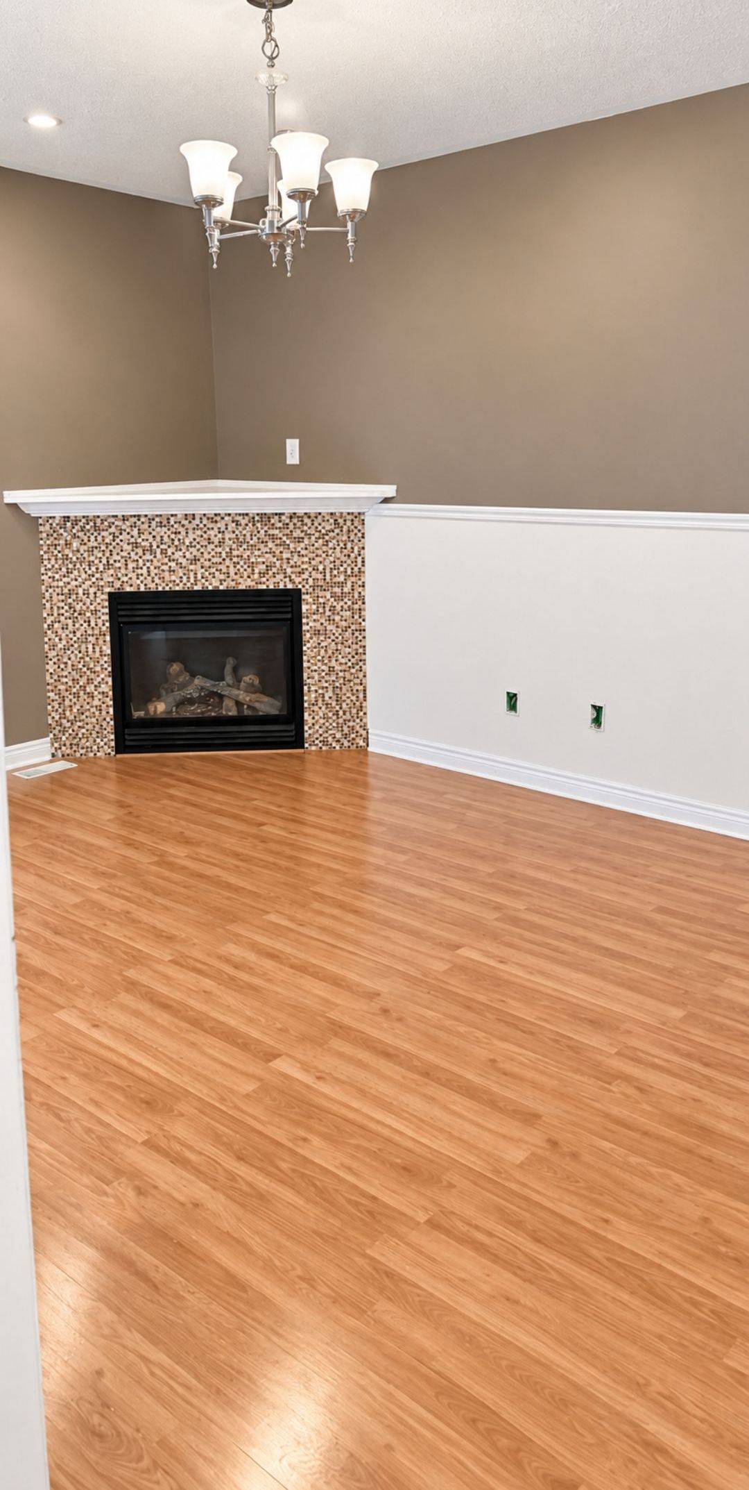 169 COOKE CRES, Milton, ON L9T 6E5