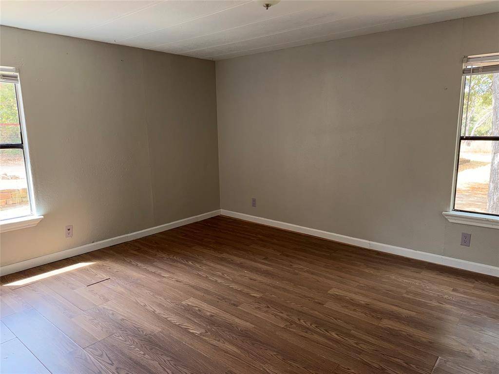 613 Private Road 4369, Decatur, TX 75069
