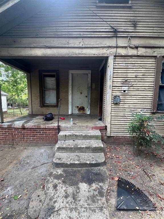 1208 Morrison Street, Marshall, TX 75670