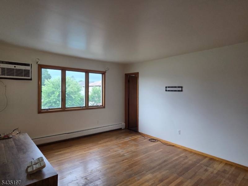 508 Lincoln St #2, Carlstadt Boro, NJ 07072