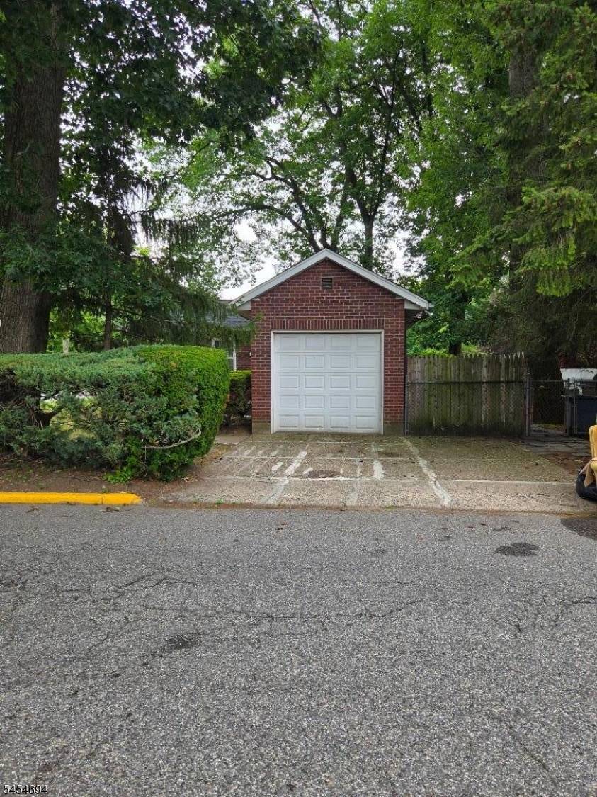 168 E Spring Valley Ave, Maywood Boro, NJ 07607