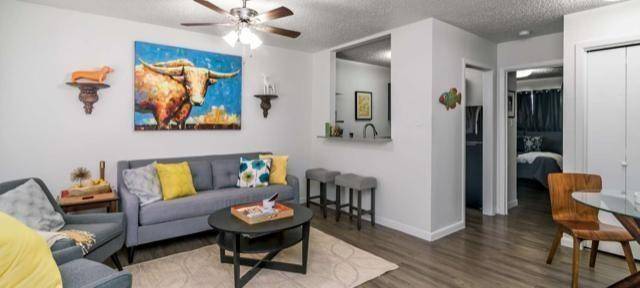 1200 Mariposa DR #2, Austin, TX 78704