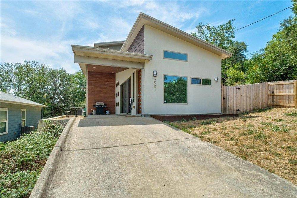 2501 E 9th ST, Austin, TX 78702