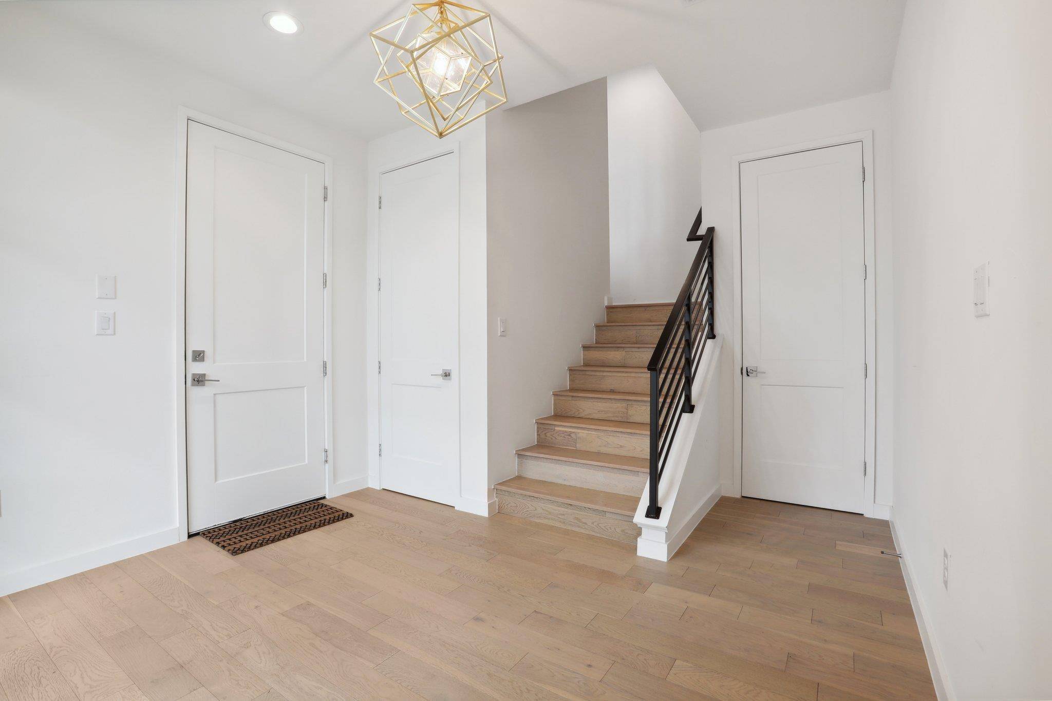 704 Ariana CT, Austin, TX 78746