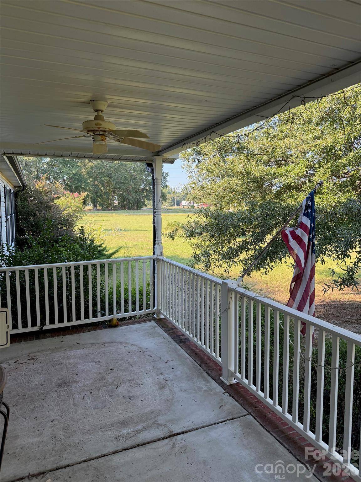 55 Baker RD, Jefferson, SC 29718