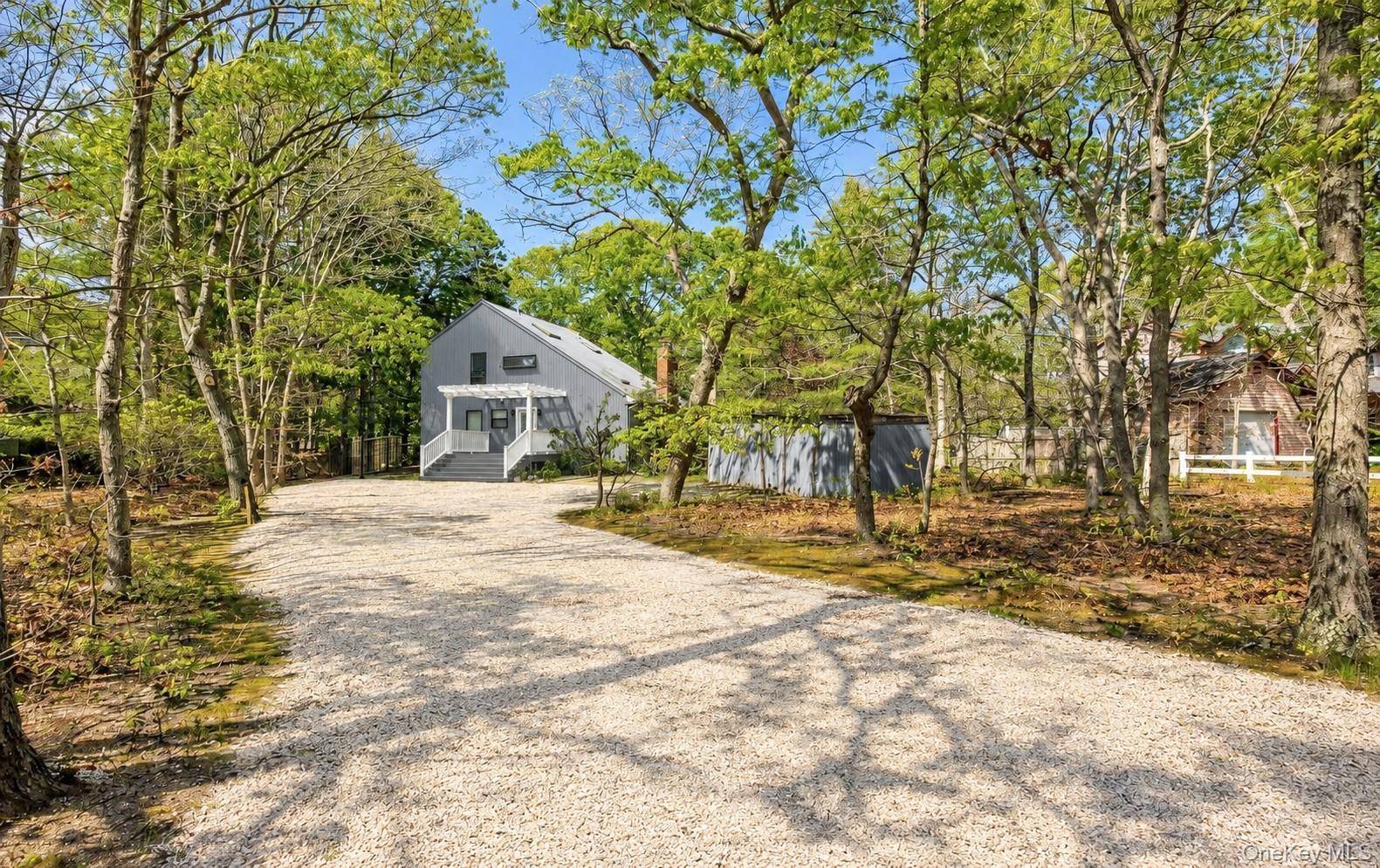37 Blue Jay WAY, East Hampton, NY 11937