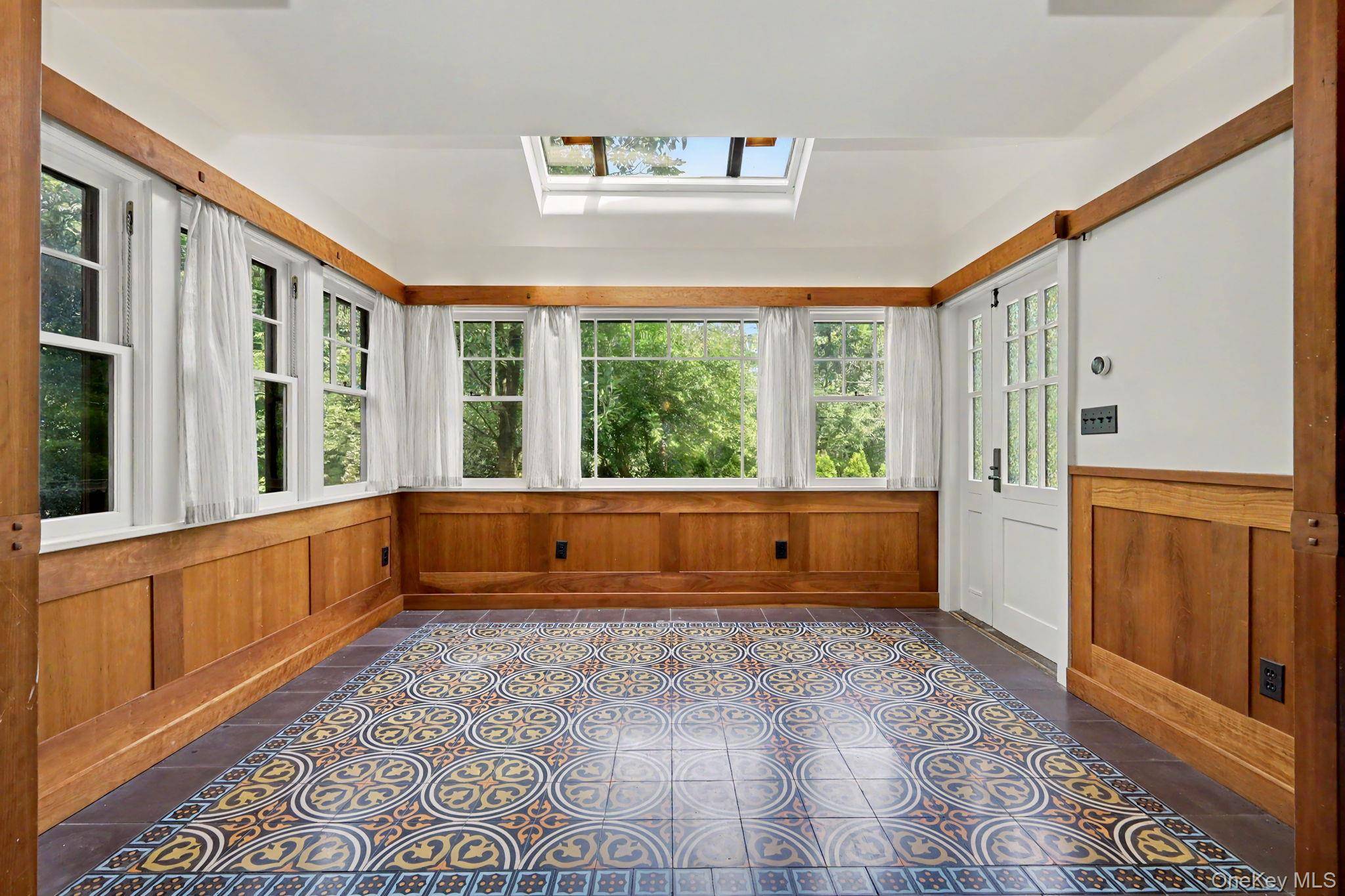 106 Glenwood AVE, New Rochelle, NY 10801