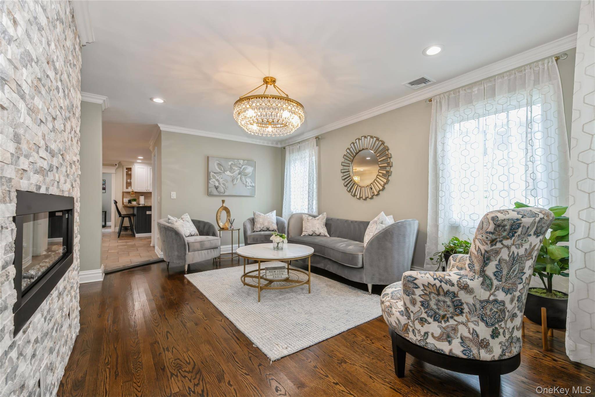 27 Greenlawn BLVD, Valley Stream, NY 11580