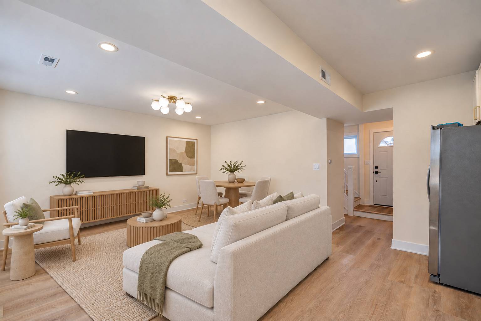 1328 W Nelson ST #CH, Chicago, IL 60657