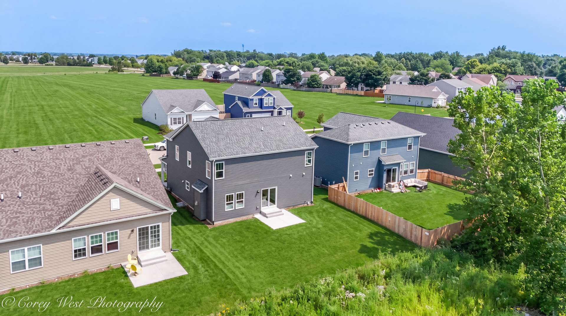 335 N. Aspen DR, Cortland, IL 60112