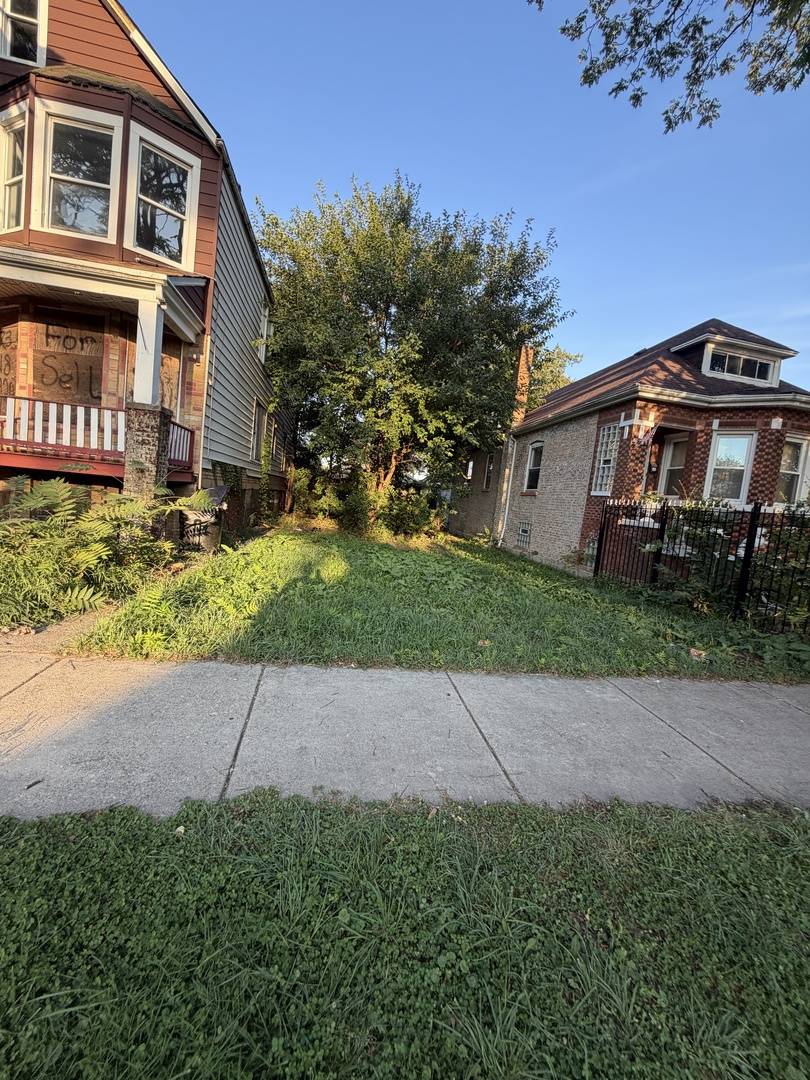 6945 S Claremont AVE, Chicago, IL 60636
