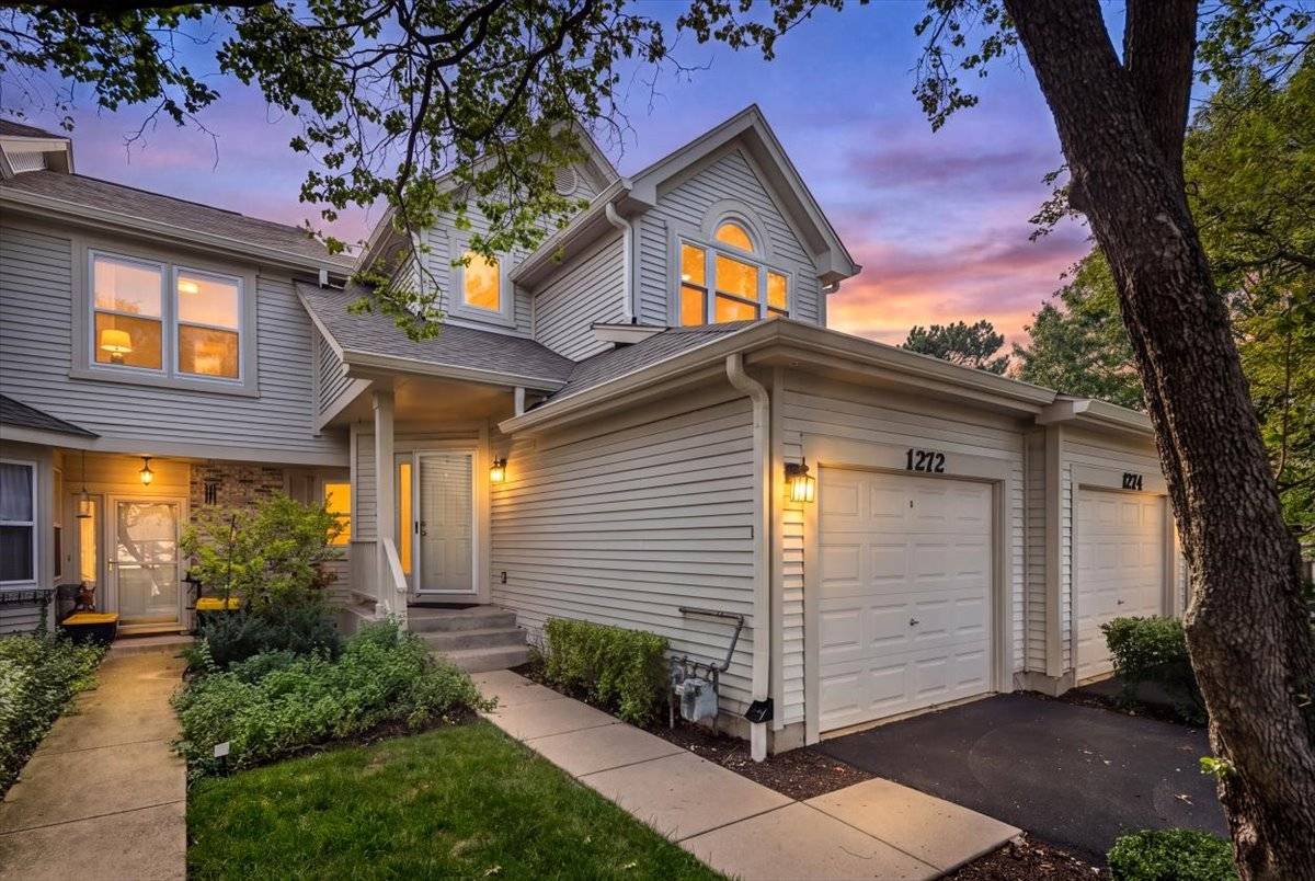 1272 TENNYSON LN #1272, Naperville, IL 60540