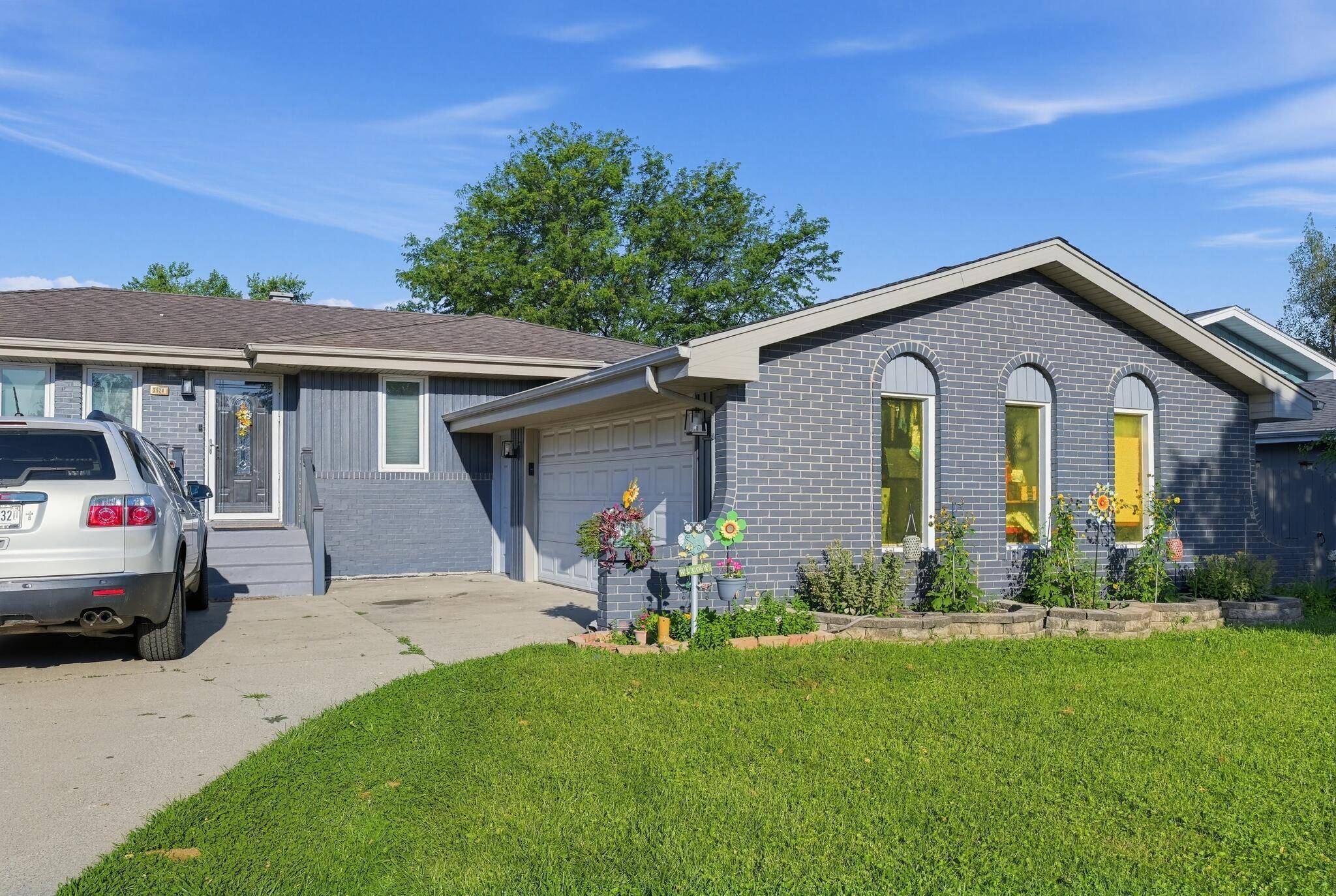 2524 James Drive, Dyer, IN 46311