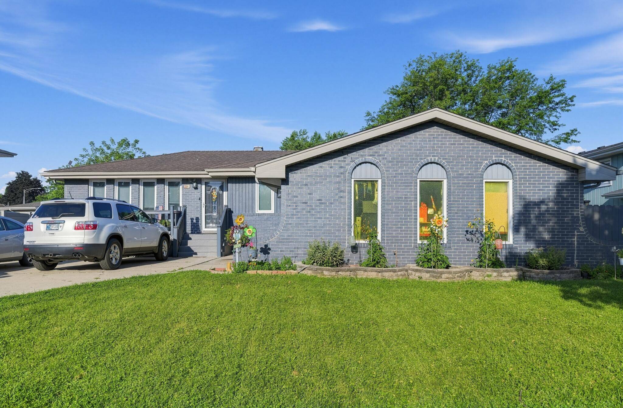 2524 James Drive, Dyer, IN 46311