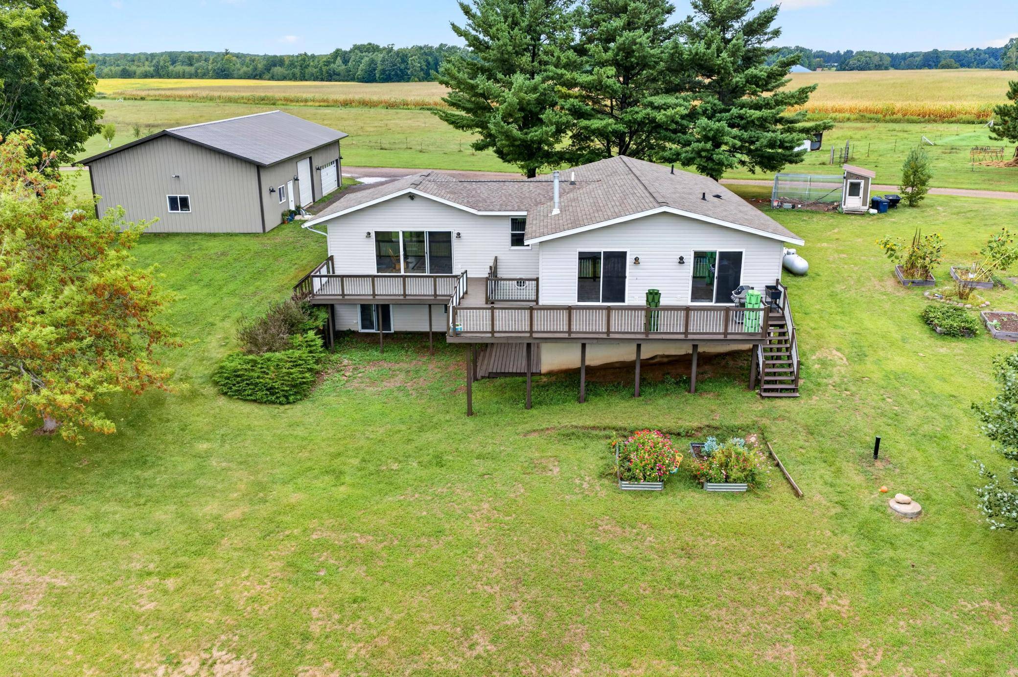 N3474 Fenander RD, Sarona, WI 54870