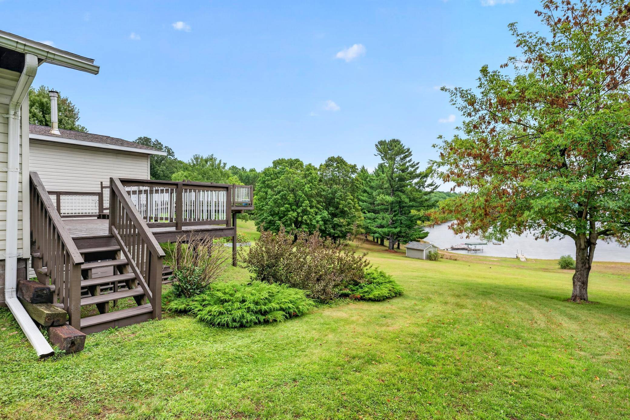 N3474 Fenander RD, Sarona, WI 54870