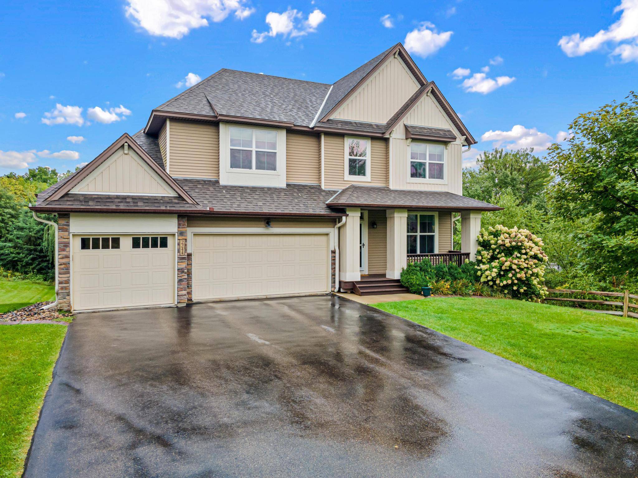 2244 Woodlyn Ridge CT, Mound, MN 55364