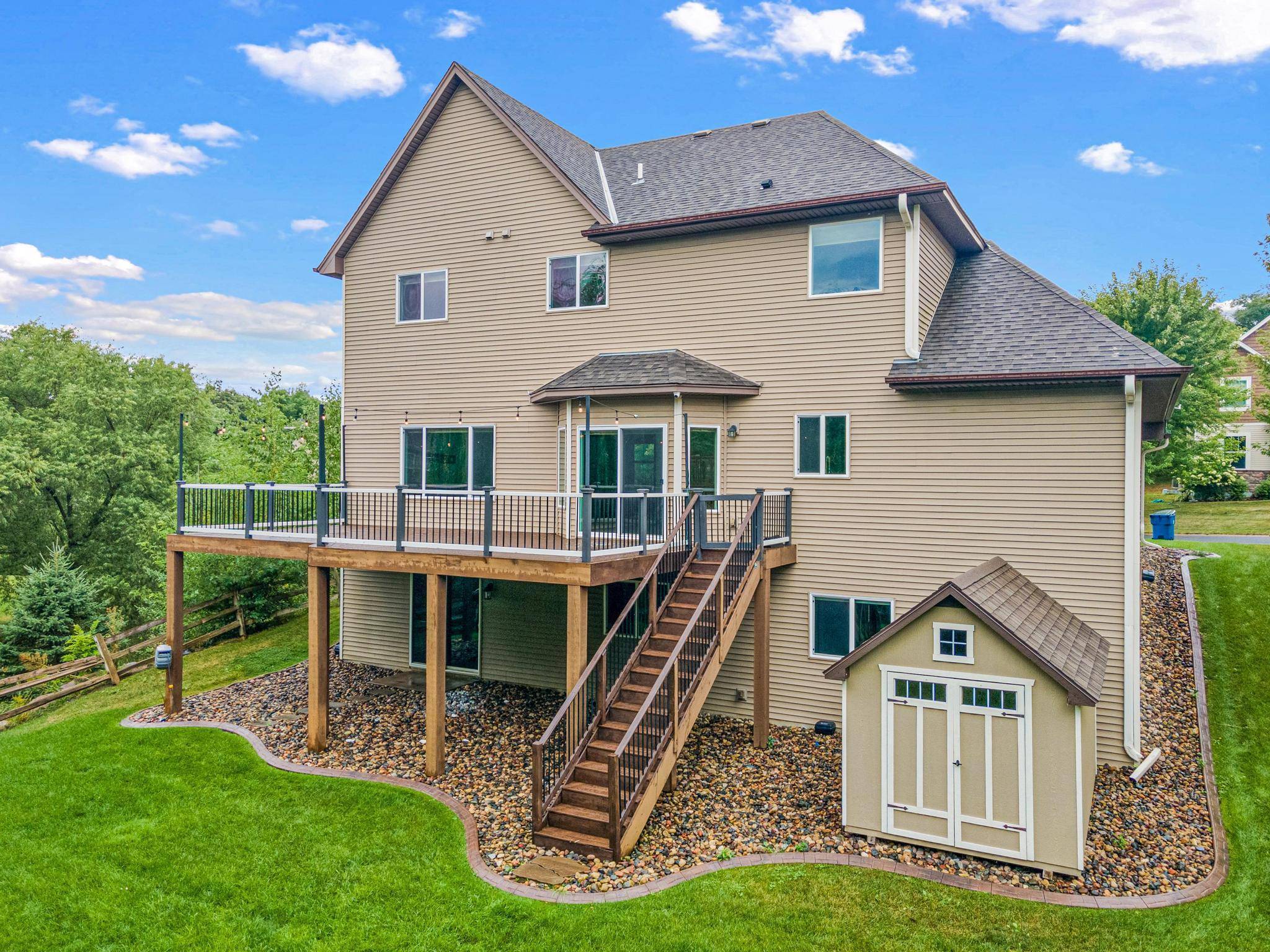 2244 Woodlyn Ridge CT, Mound, MN 55364