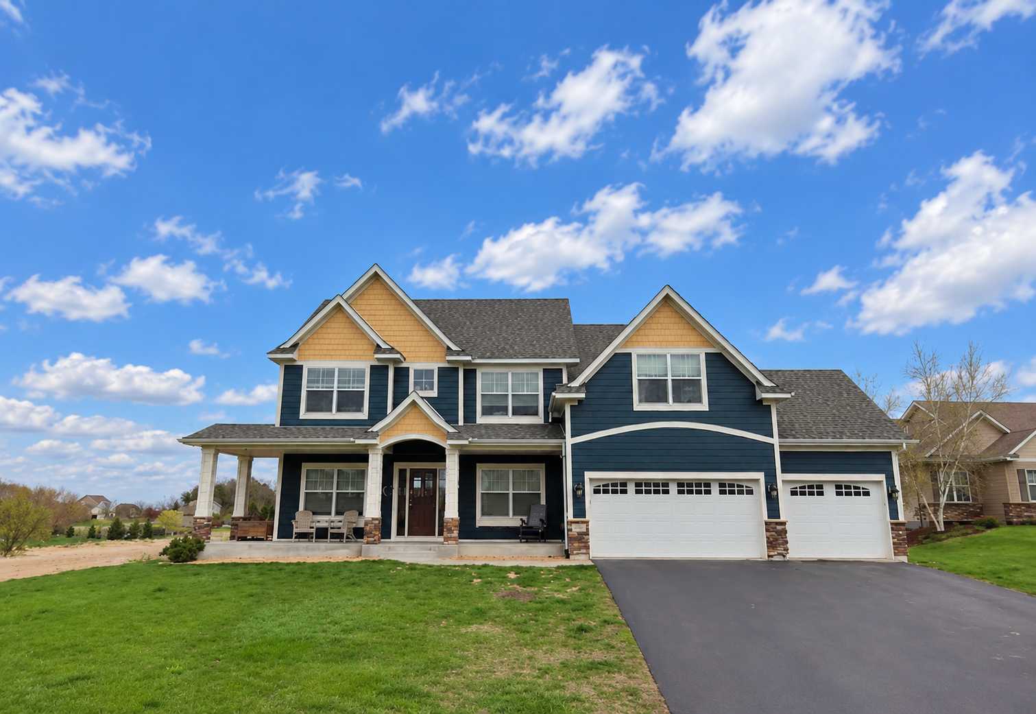 4796 Merganser DR, Minnetrista, MN 55375