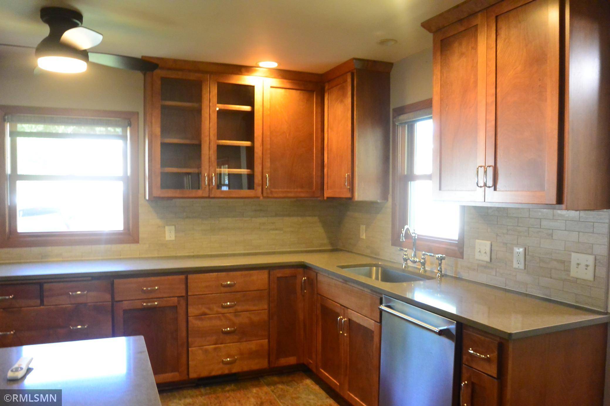 730 17th ST E, Glencoe, MN 55336