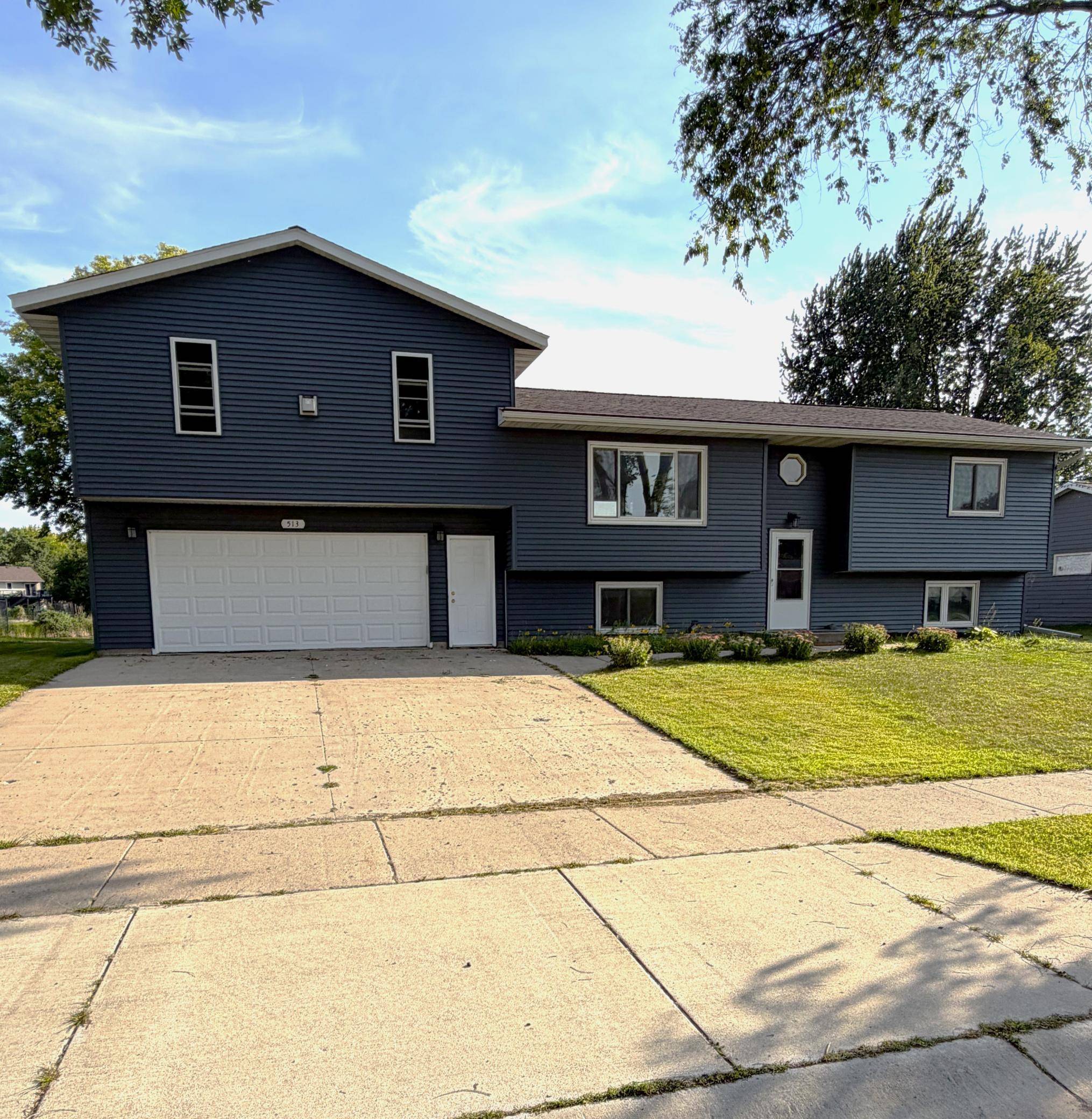 513 Homestead RD, Mankato, MN 56001