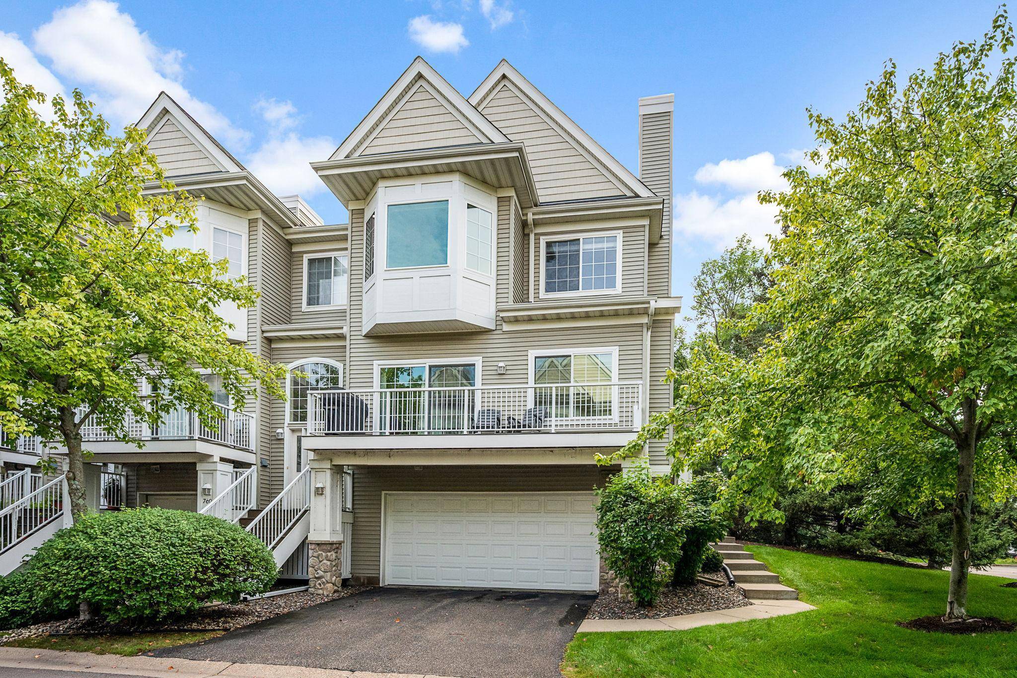 758 Fairfield CIR, Minnetonka, MN 55305