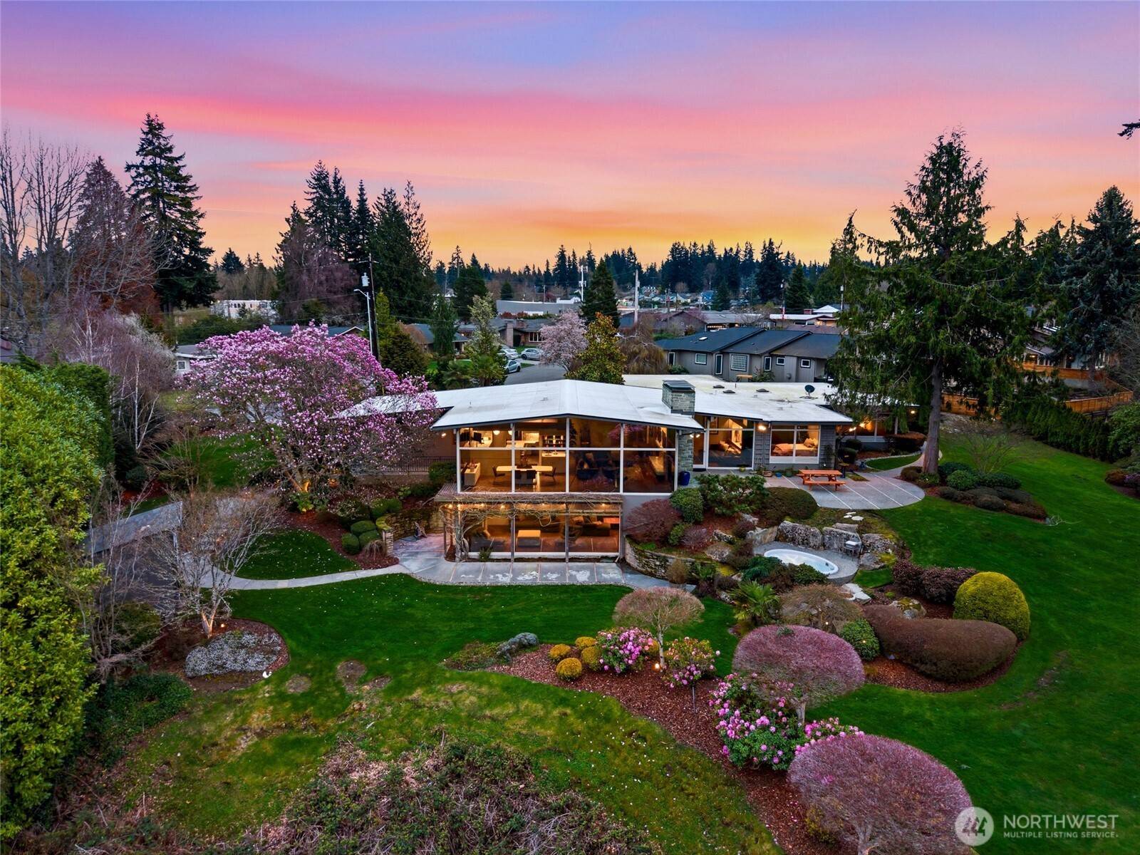 316 Heather RD, Everett, WA 98203